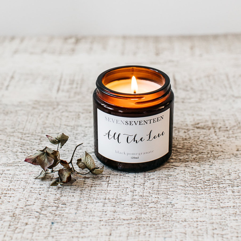 ALL THE LOVE / BLACK POMEGRANATE 120ML CANDLE